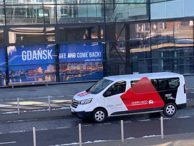 Zdjecie parkingu Odkryj Parking przy lotnisku w Gdańsku