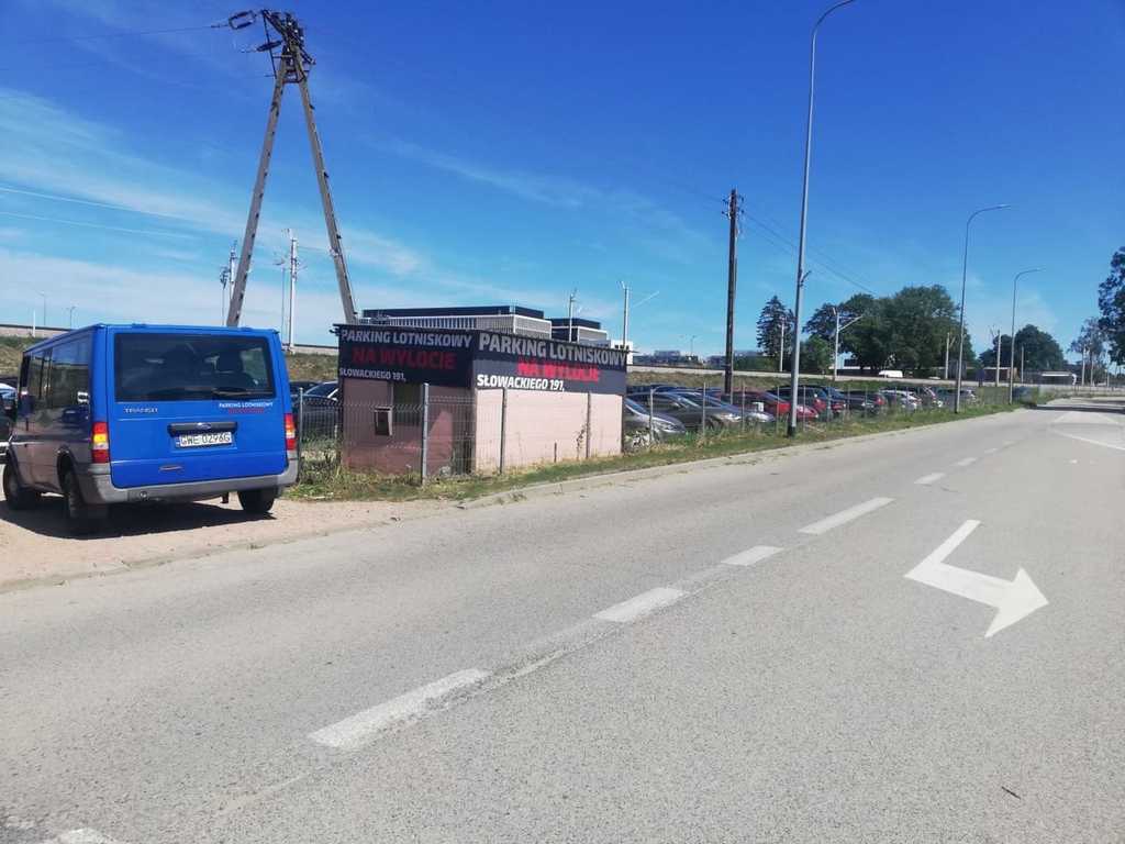 Zdjecie parkingu Na Wylocie przy lotnisku w Gdańsku