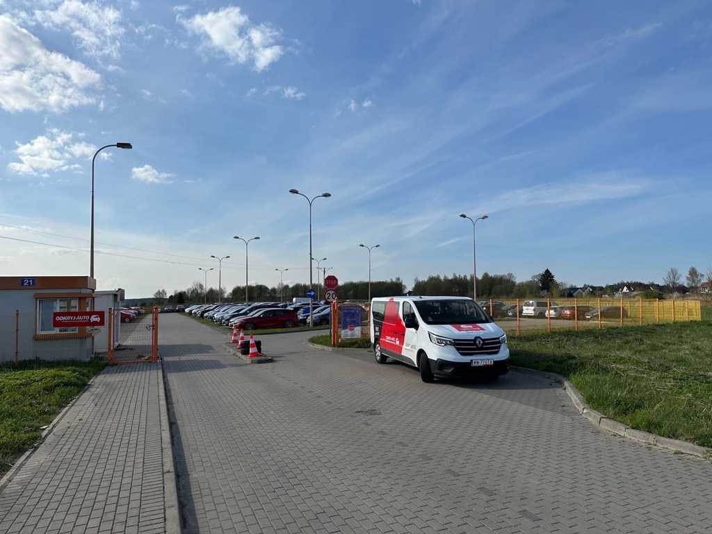 Zdjecie parkingu Odkryj Parking przy lotnisku w Gdańsku