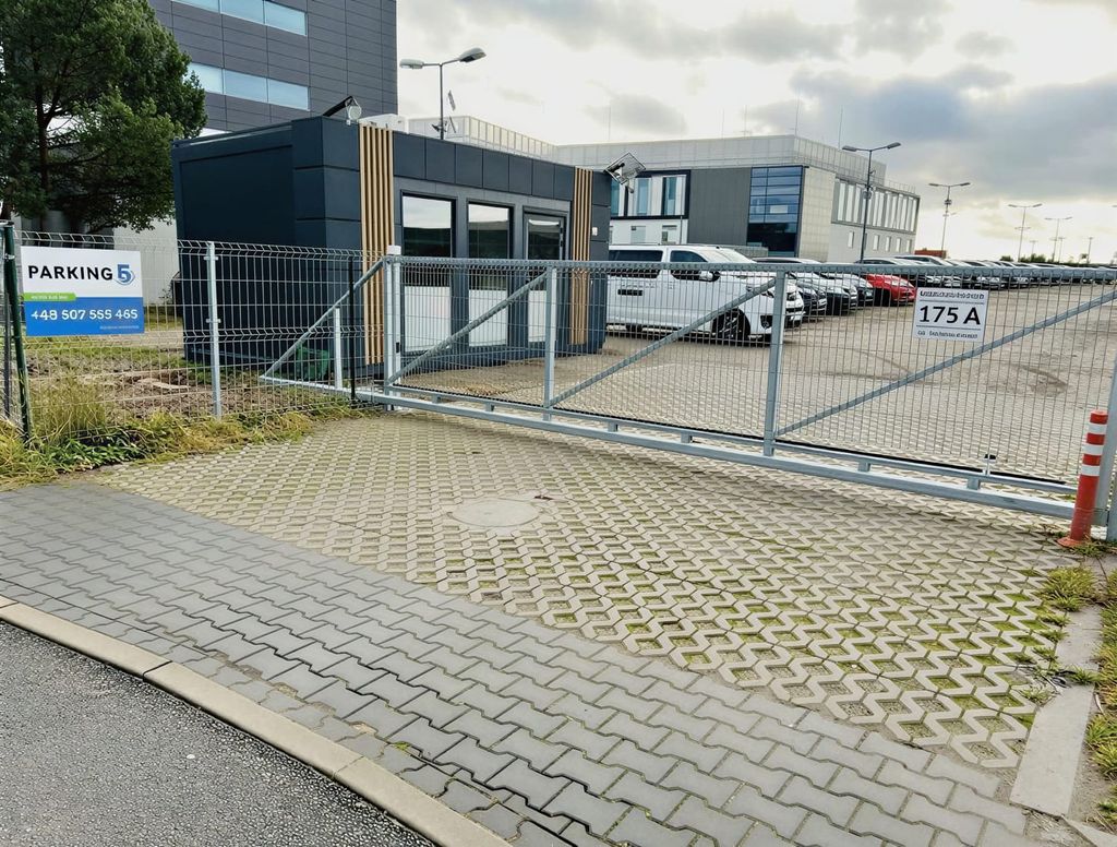 Auto Airport Parking - lotnisko Gdańsk-Rębiechowo (GDN) - zdjęcie 11
