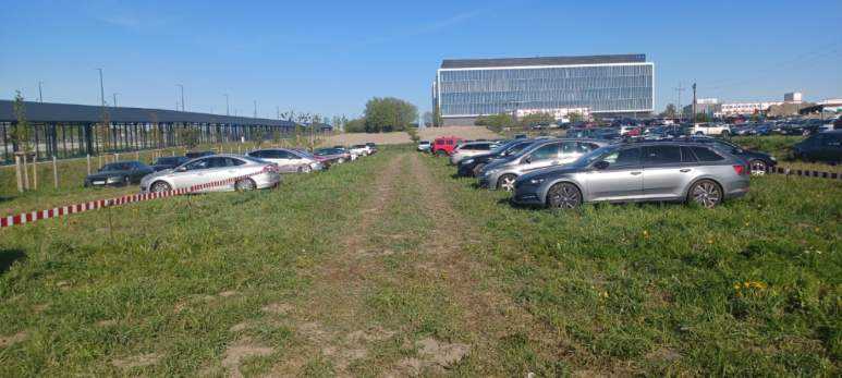 Zdjecie parkingu Sky Parking przy lotnisku w Gdańsku