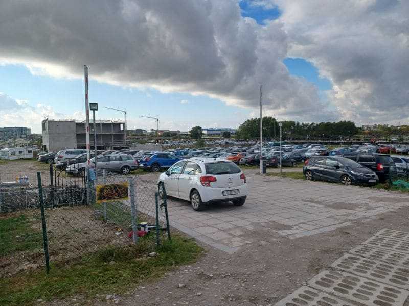 Zdjecie parkingu Sky Parking przy lotnisku w Gdańsku