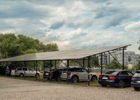 Parking Lotniskowy Faros